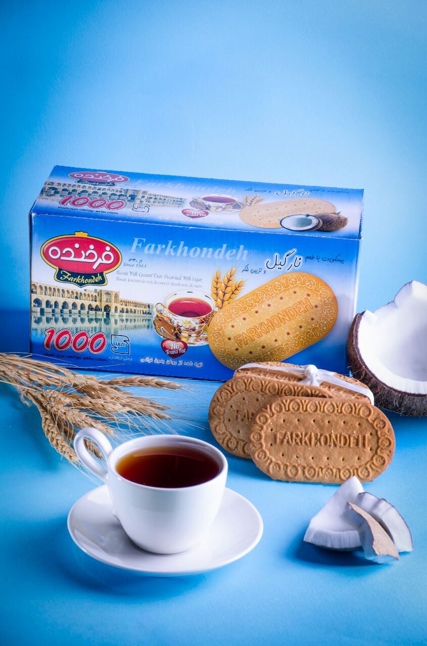 تصویر  بیسکویت 1۰۰۰ با طعم نارگیل و تزیین شکر