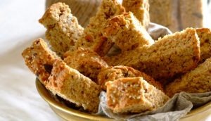 تصویر  نان سوخاری ساده