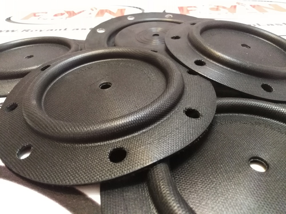 تصویر  Frozen Rubber Aperture