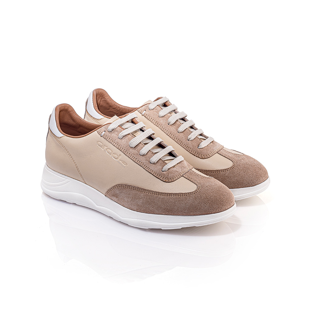 تصویر  کفش اسپورت زنانه مارتین