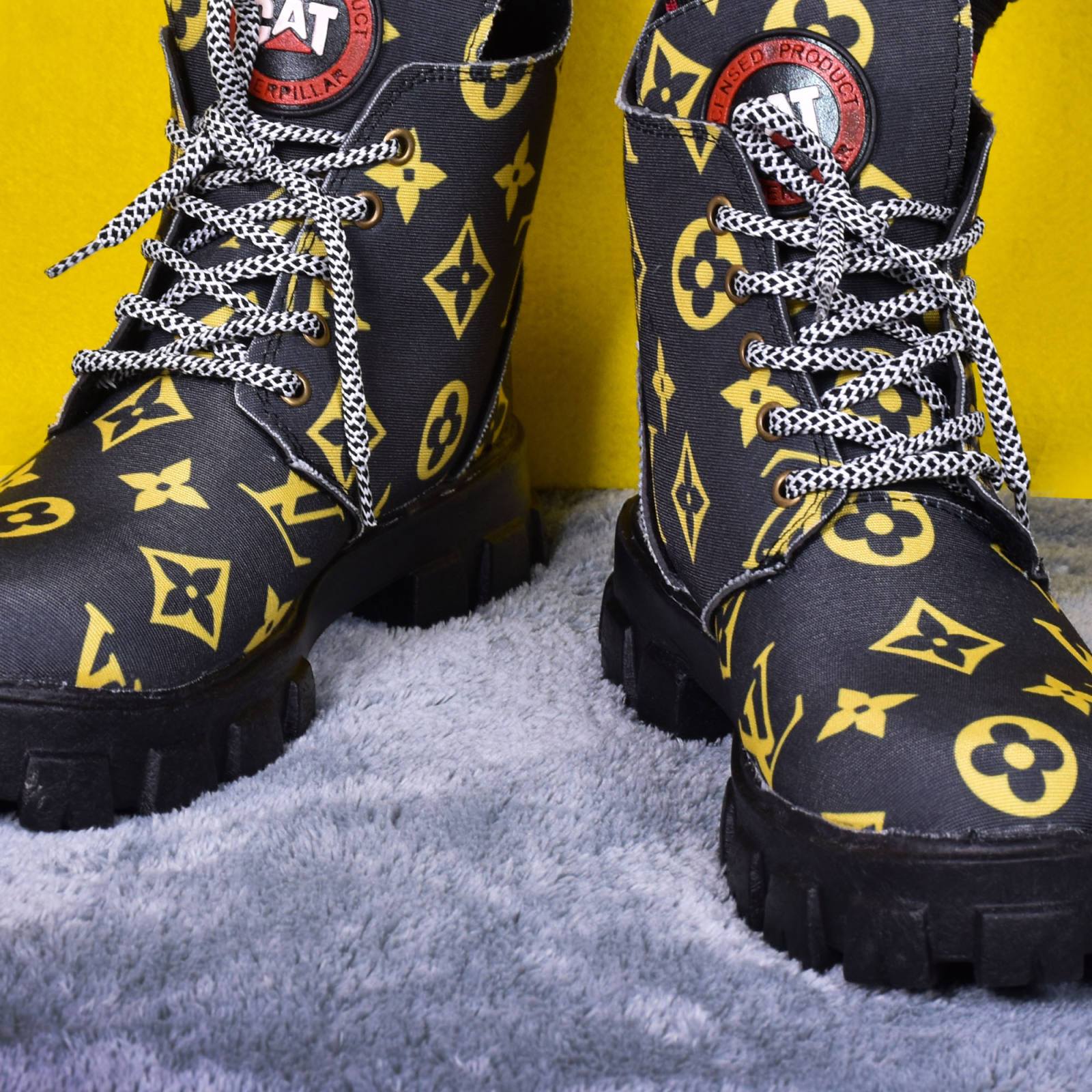 تصویر  کفش نیم بوت دخترانه