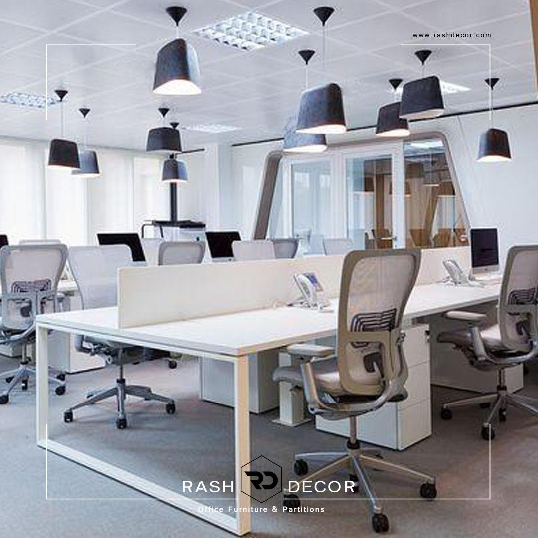 تصویر  میز کار گروهی پایه فلزی