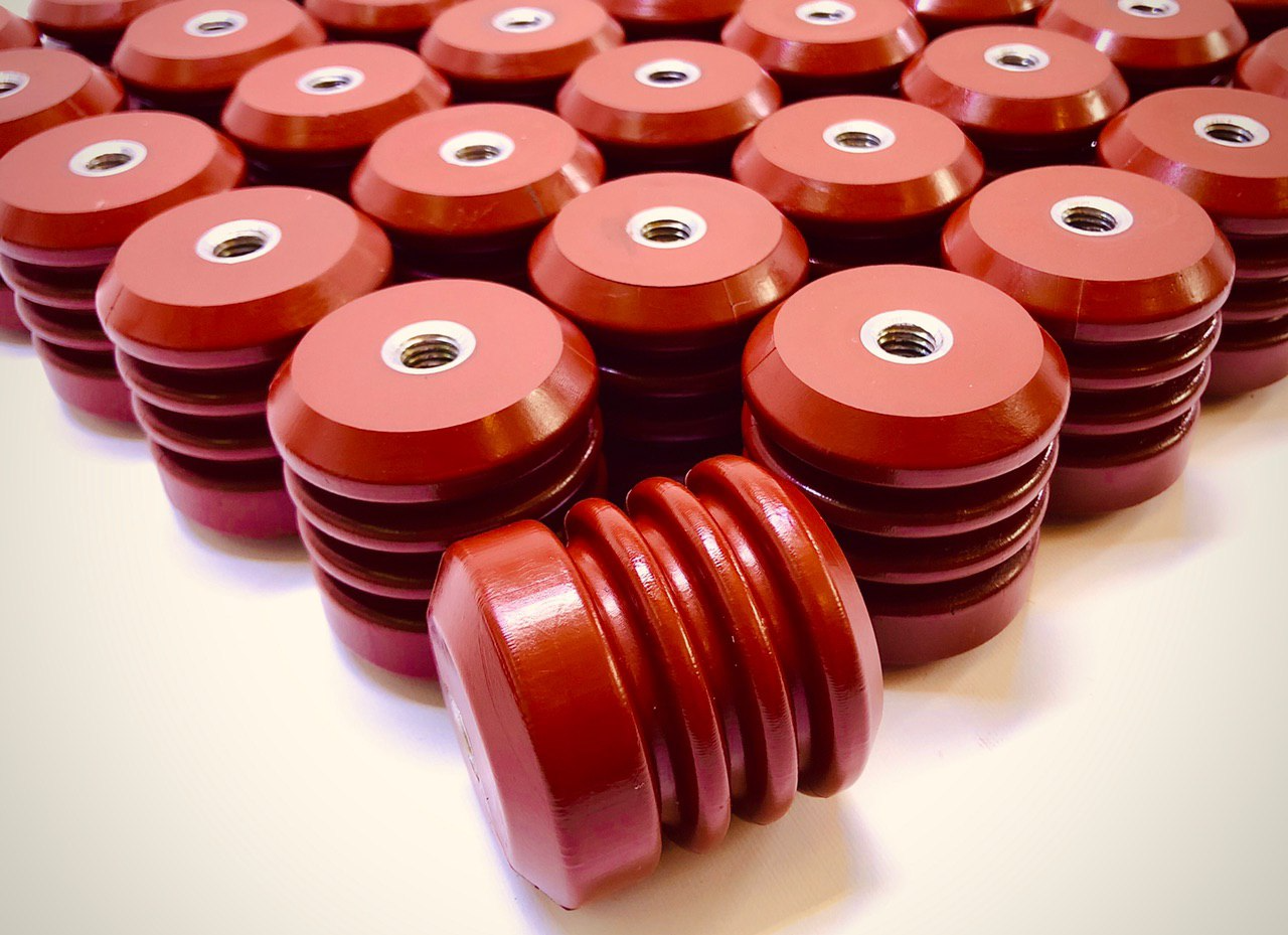 تصویر  مقره های فشار ضعیف