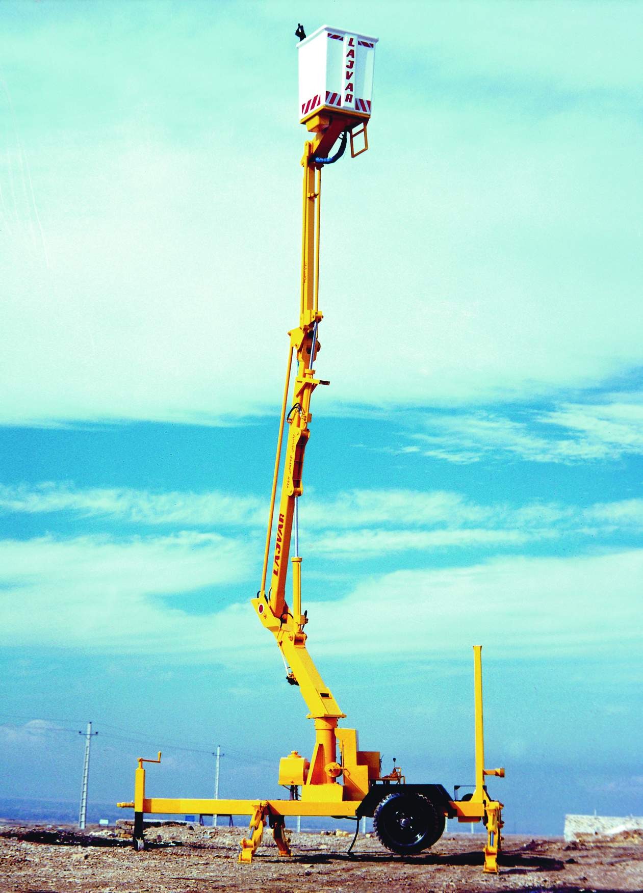 تصویر  Platform Model TML 900