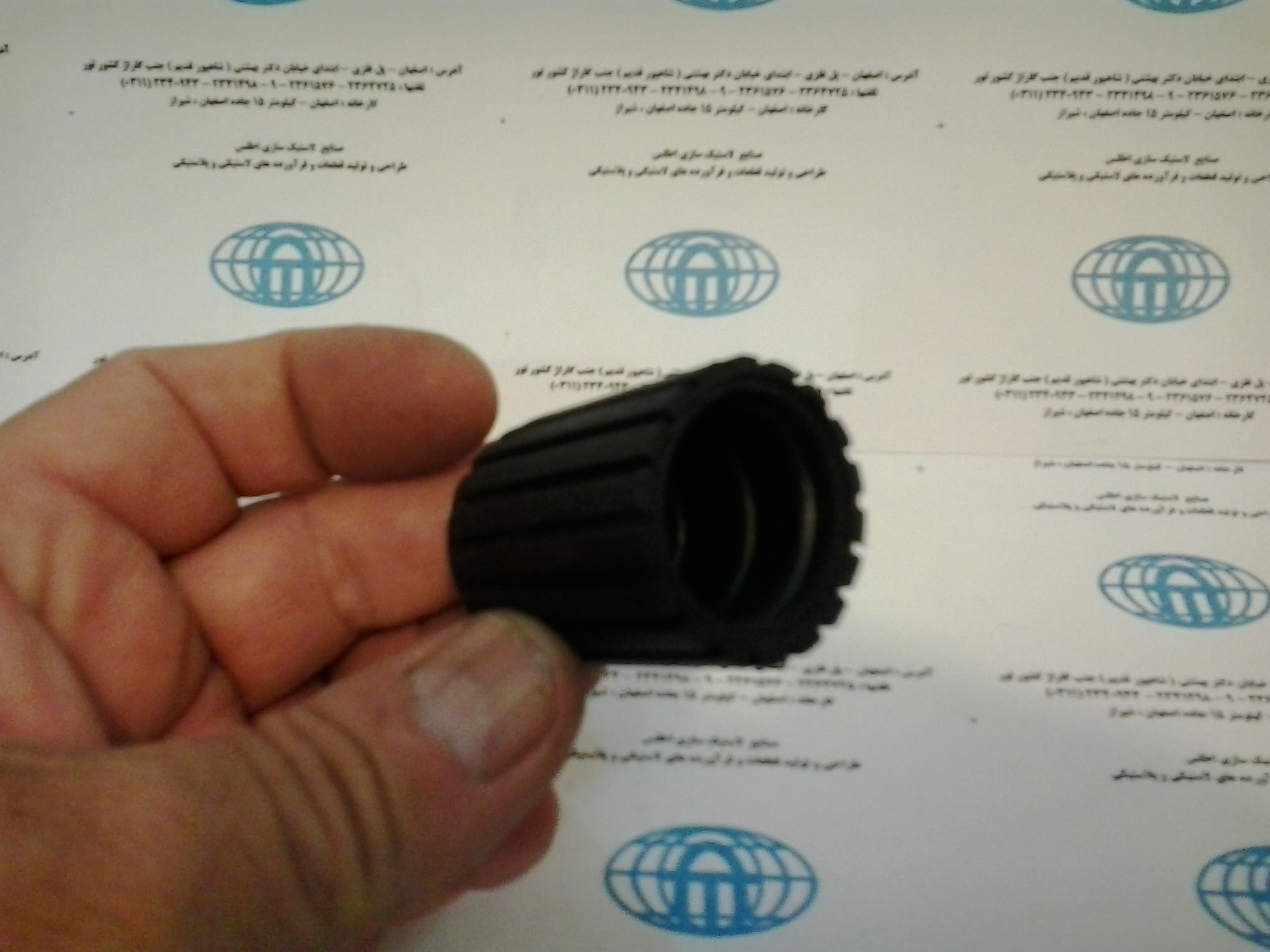 تصویر  پایه پروفیل لاستیکی