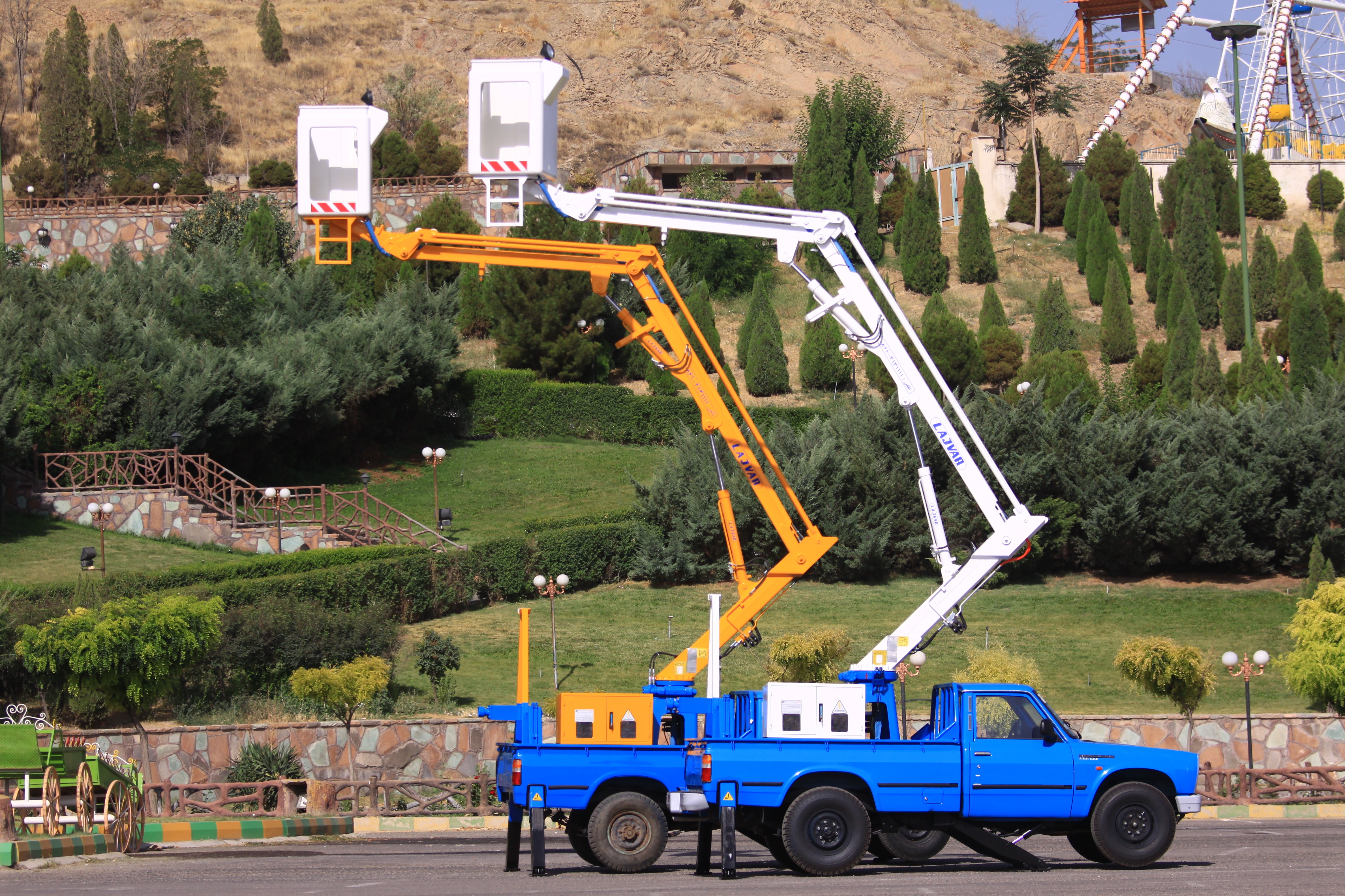 تصویر  Platform Model AL 900