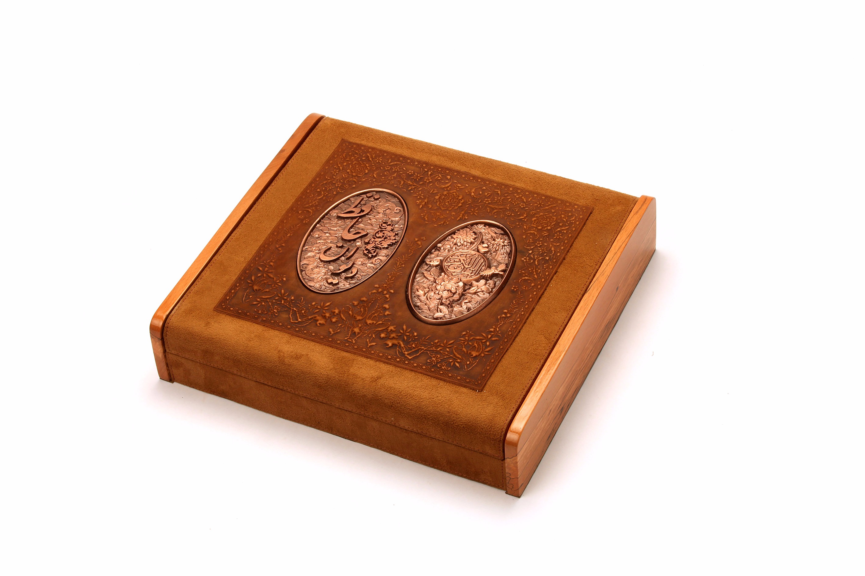 تصویر  ست قرآن و حافظ به همراه خودکار و ساعت