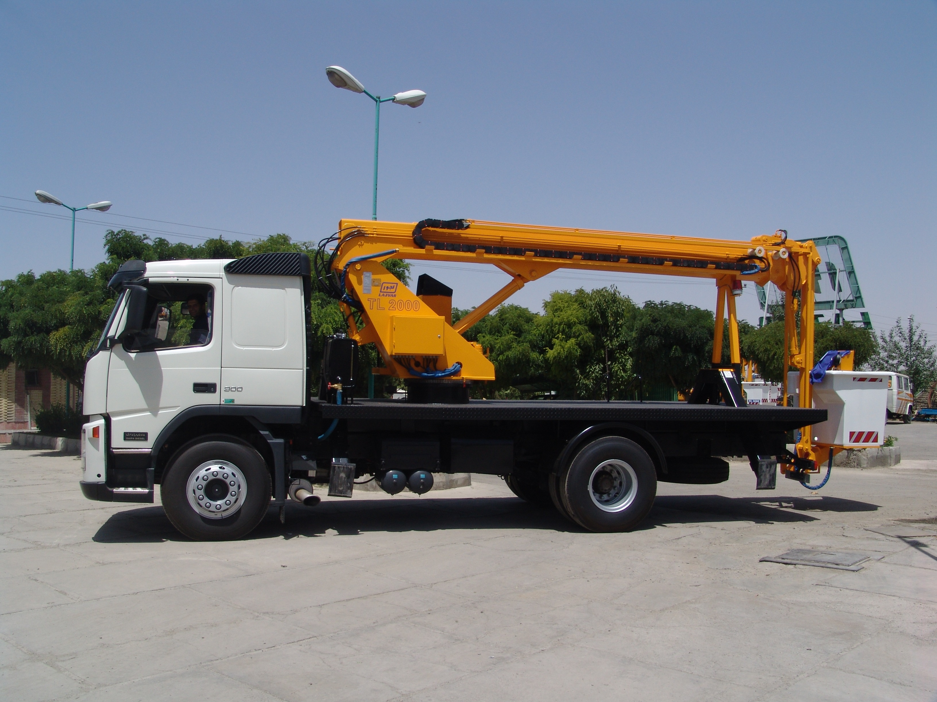 تصویر  Platform Model TL 2000