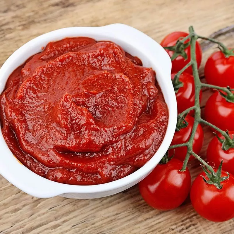 تصویر  رب گوجه‌فرنگی