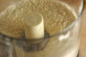 تصویر  پودر سوخاری پرک سفید(گرانول سفید)