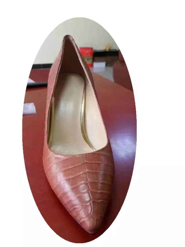 تصویر  چرم زنانه پاشنه بلند 2022 کفش نوک تیز دهان کم عمق طرح تمساح مدل کالاهای اروپایی با مزاج ضیافت کفش تک