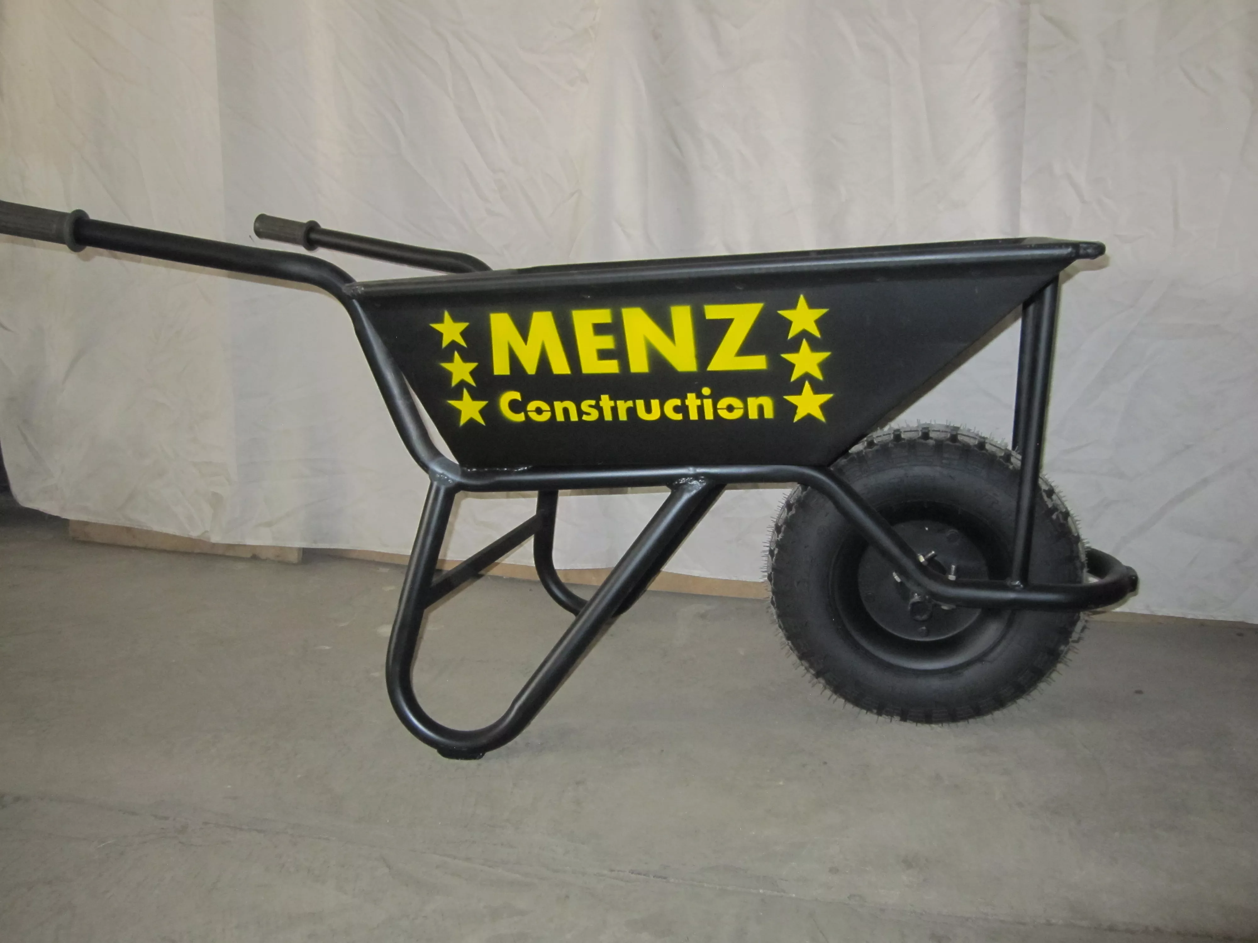 Picture of MENZ Construction Engineered Wheelbarrow
